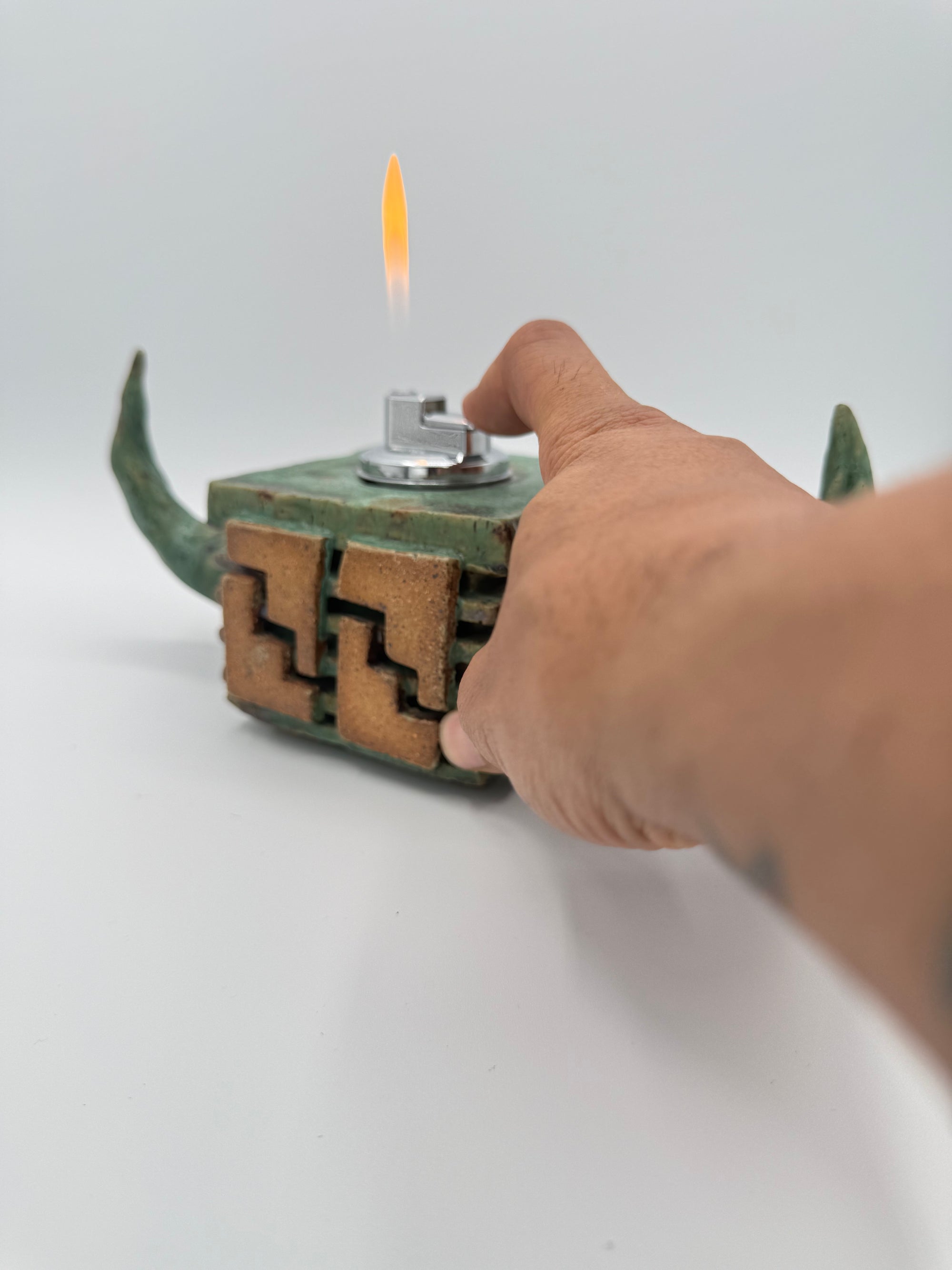 “ID Prototype -01” Table Top Lighter